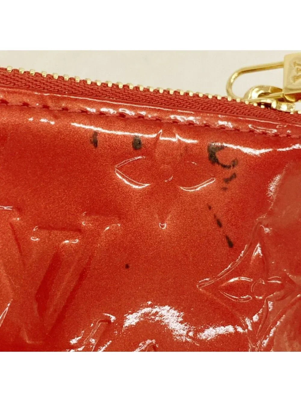 Louis Vuitton Coin Case Vernis Pochette Cles Pomme D'amour